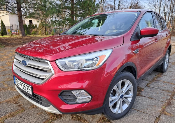 Ford Kuga cena 84000 przebieg: 71000, rok produkcji 2019 z Brzeszcze małe 301